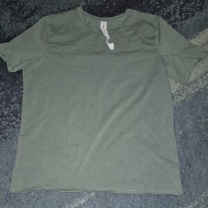 lululemon athletica Organic Cotton Straight Hem Crew Sage Green Short Sleeve Tee
